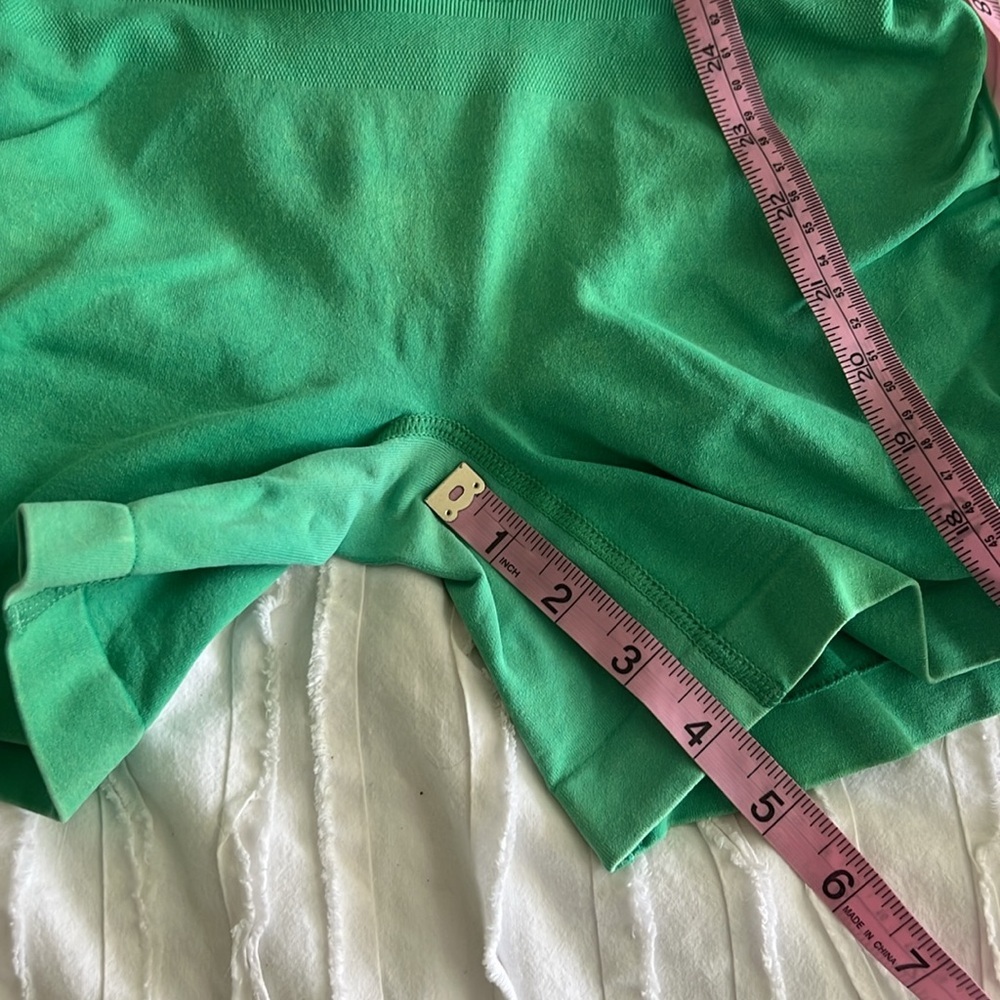 Joy Lab workout shorts - Picture 4 of 8